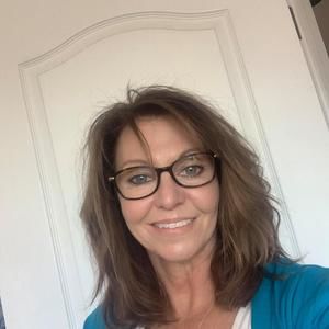 Meet your Posher, Tina